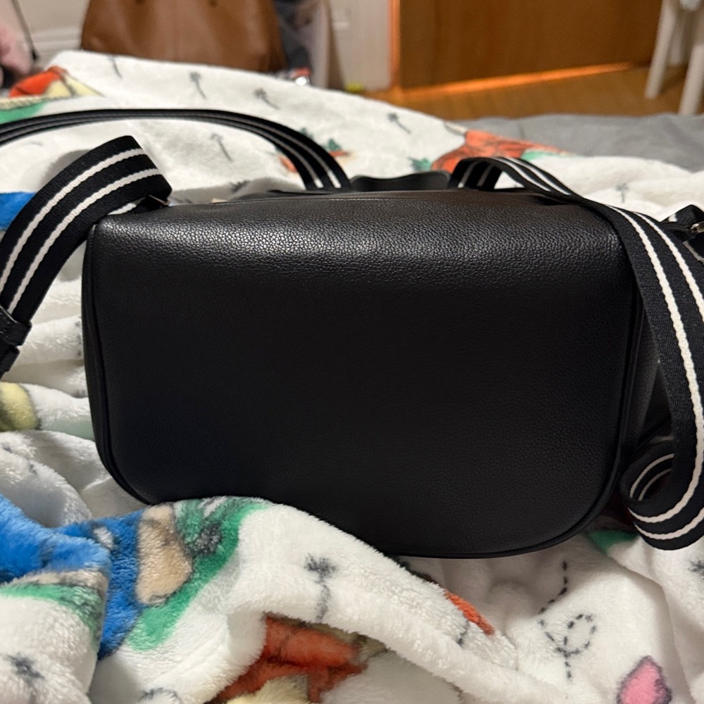Rosie medium flap backpack in black - Picture 4 of 6